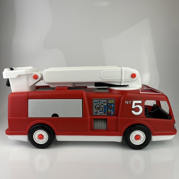 VTG 23" Little Tikes Big Fire Ladder Truck No.5 6683 Made in USA!!! - Picture 3 of 8